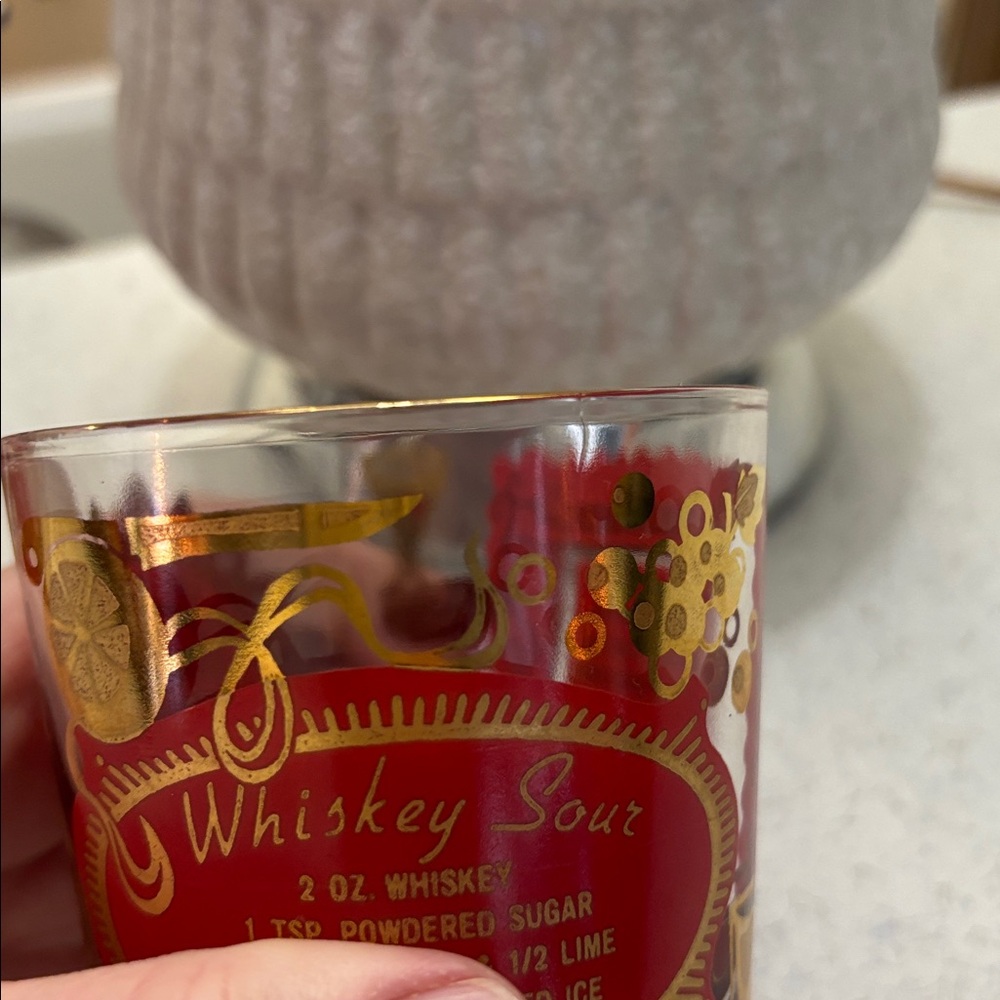 Jeanette Red and 22kt Gold Lowball Glasses - Picture 8 of 9